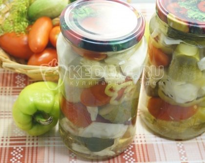 Овощное ассорти на зиму с капустой