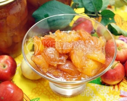 Яблочное варенье дольками