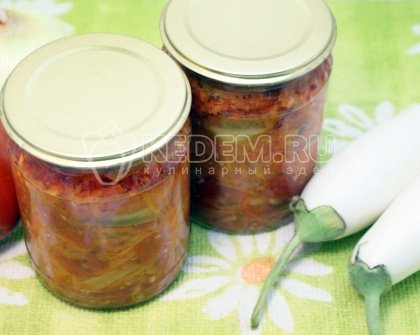 Закуска из белых баклажан с морковью